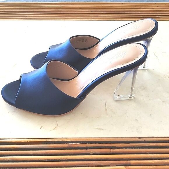 Charles by Charles David Sapphire Blue Kicker Slides Size 7 - Picture 4 of 11